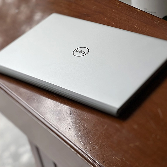 Used Dell Inspiron 5502 Laptop - Intel Core i7 - Like New 97%