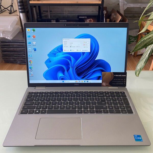 Used Dell Precision 3560 Laptop - Intel Core i5-1145G7 - Like New 90%
