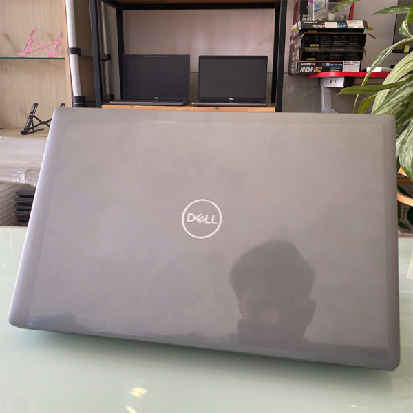 Used Dell Precision 3560 Laptop - Intel Core i5-1145G7 - Like New 90%