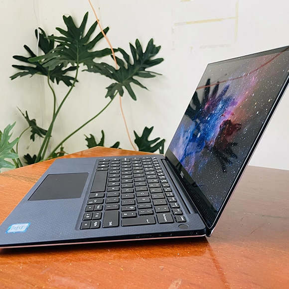 Used Dell XPS 9380 Laptop - Intel Core i7 - Like New 82%